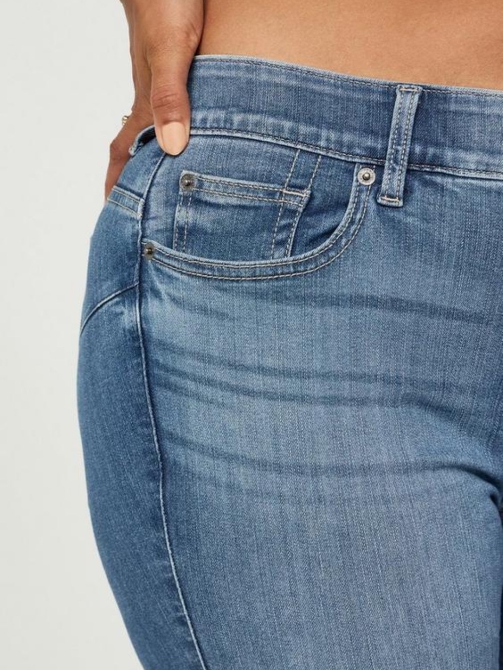Torrid bombshell flared jeans - Picture 6 of 13